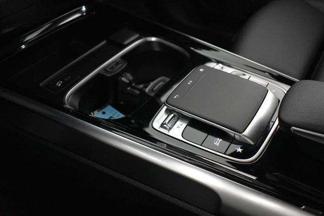 2020 Mercedes-Benz B-Class - $23,877