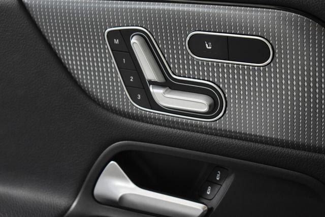 2020 Mercedes-Benz B-Class - $23,877