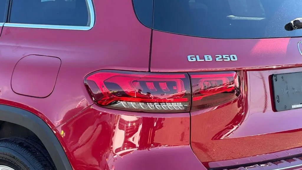 2022 Mercedes-Benz GLB GLB 250 4MATIC