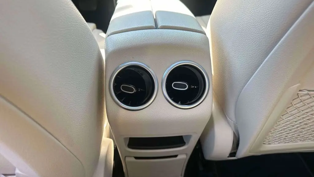 2022 Mercedes-Benz GLB GLB 250 4MATIC