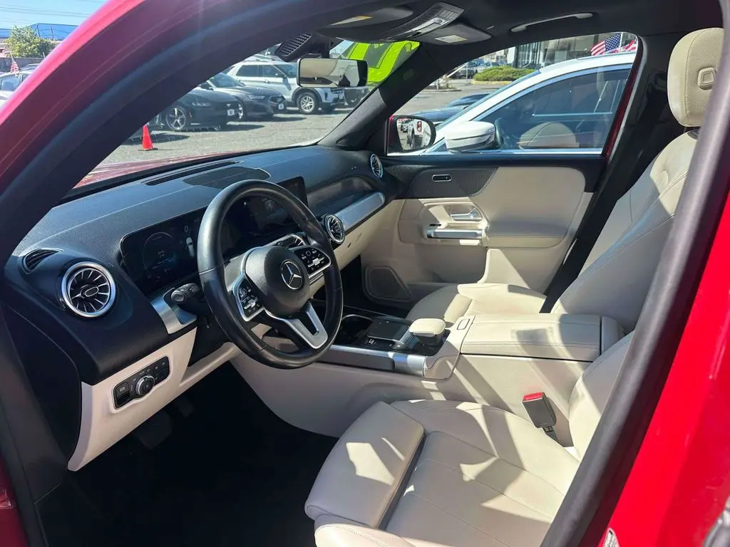 2022 Mercedes-Benz B-Class - $21,498