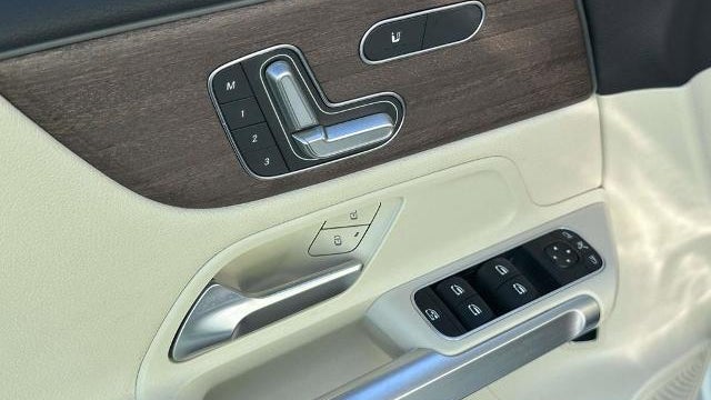 2023 Mercedes-Benz GLB GLB 250 4MATIC