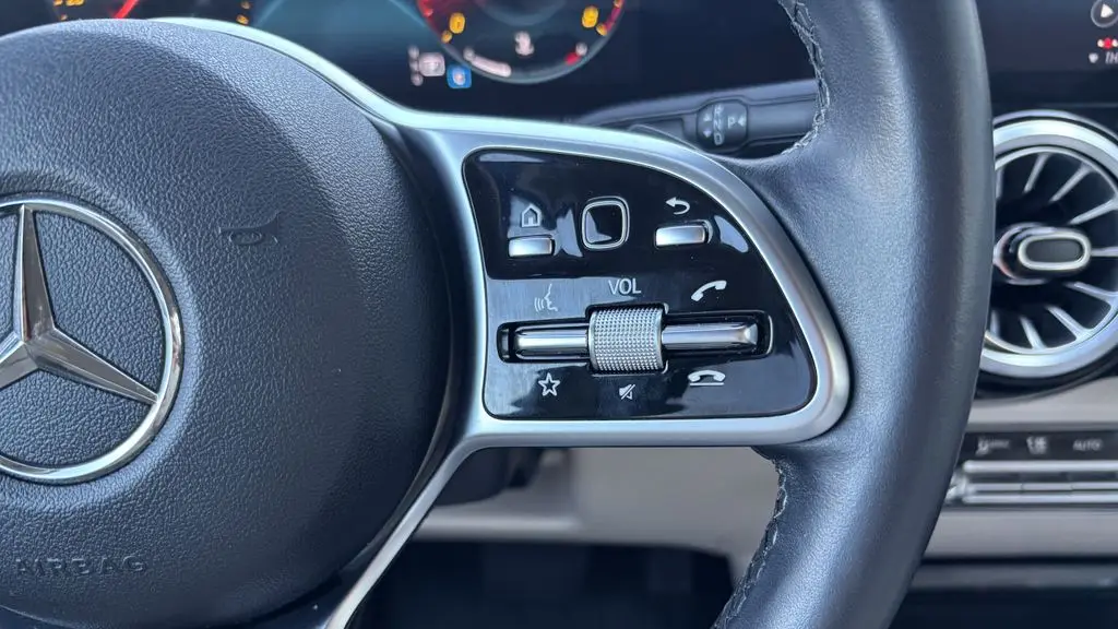 2023 Mercedes-Benz GLB GLB 250 4MATIC