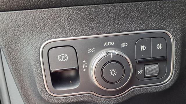 2024 Mercedes-Benz GLB GLB 250 4MATIC