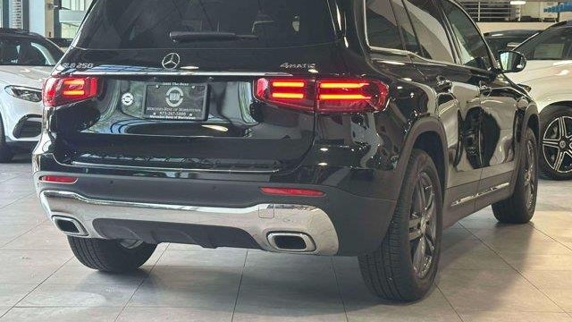 2025 Mercedes-Benz GLB GLB 250 4MATIC