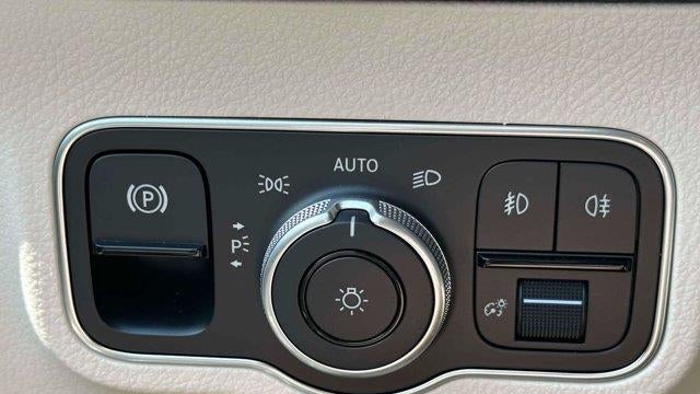 2025 Mercedes-Benz GLB GLB 250 4MATIC