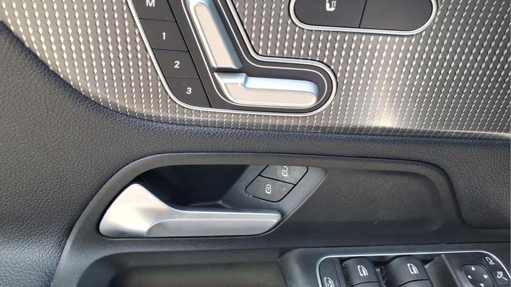 2021 Mercedes-Benz GLB GLB 250 4MATIC