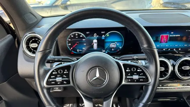 2023 Mercedes-Benz GLB GLB 250 4MATIC