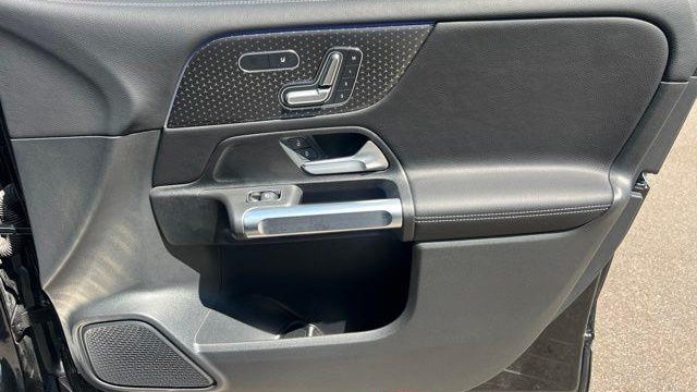 2025 Mercedes-Benz GLB GLB 250 4MATIC