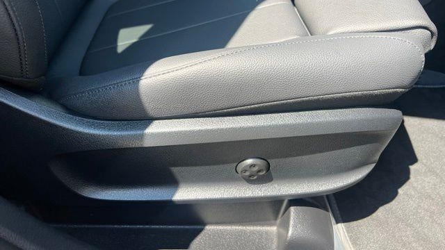 2025 Mercedes-Benz GLB GLB 250 4MATIC