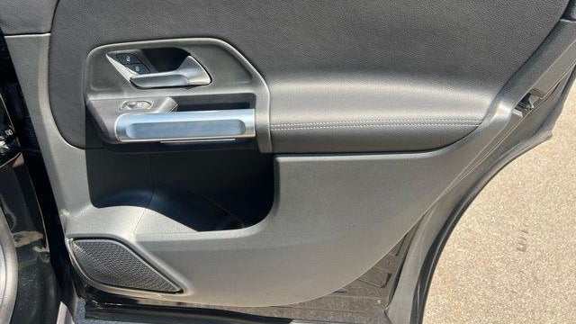 2025 Mercedes-Benz GLB GLB 250 4MATIC