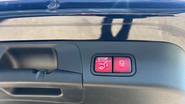 2025 Mercedes-Benz GLB GLB 250 4MATIC