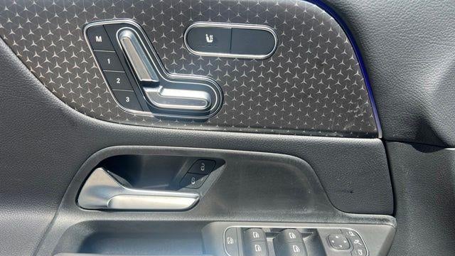 2025 Mercedes-Benz GLB GLB 250 4MATIC