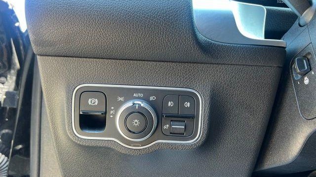 2025 Mercedes-Benz GLB GLB 250 4MATIC