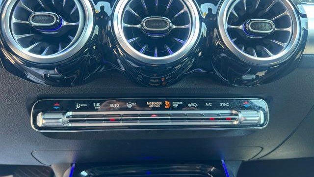 2025 Mercedes-Benz GLB GLB 250 4MATIC