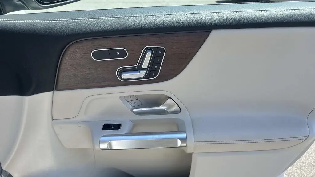 2023 Mercedes-Benz GLB GLB 250 4MATIC