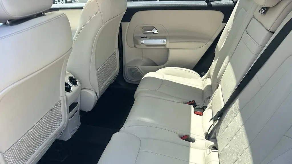 2023 Mercedes-Benz GLB GLB 250 4MATIC