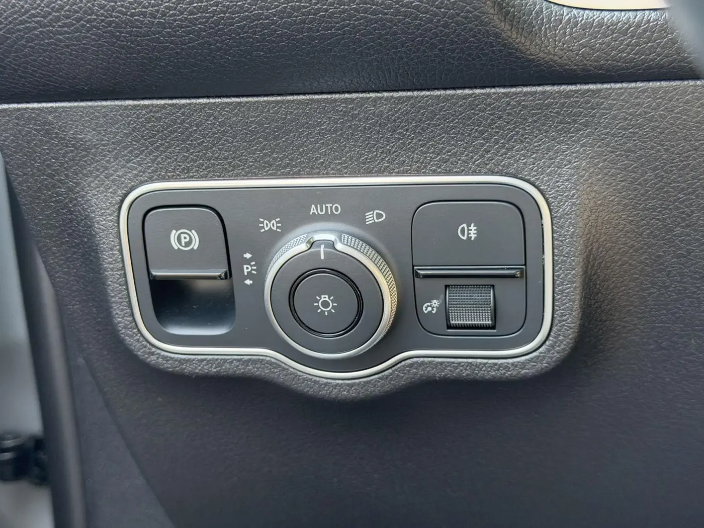 2023 Mercedes-Benz B-Class - $30,938