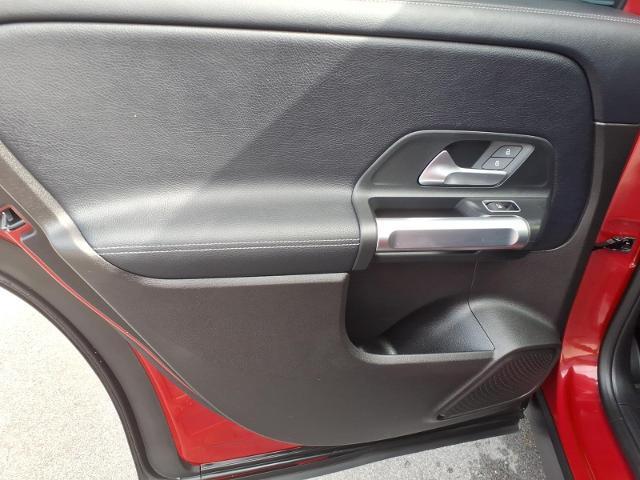 2020 Mercedes-Benz B-Class - $23,987