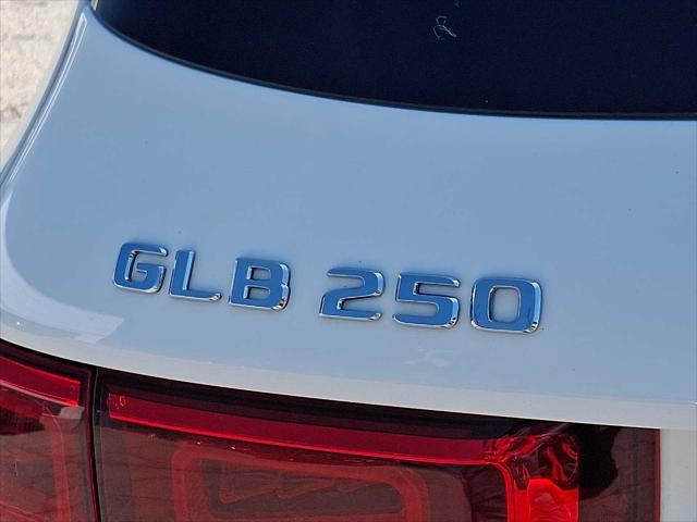 2022 Mercedes-Benz B-Class - $22,795
