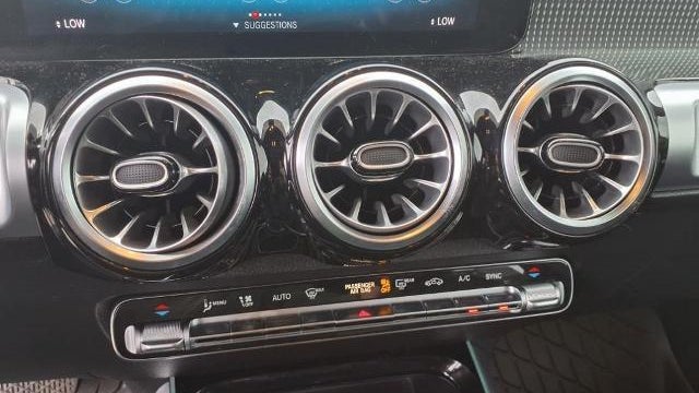 2022 Mercedes-Benz GLB GLB 250 4MATIC