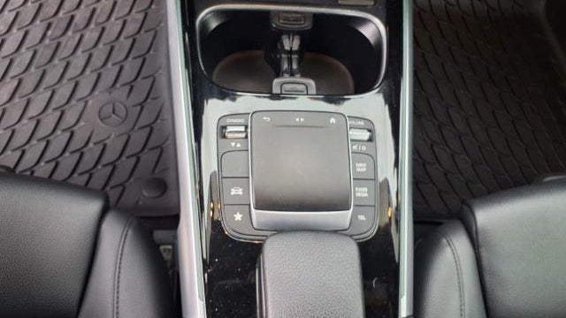2022 Mercedes-Benz GLB GLB 250 4MATIC