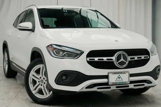2023 Mercedes-Benz GLA with Polar White Exterior