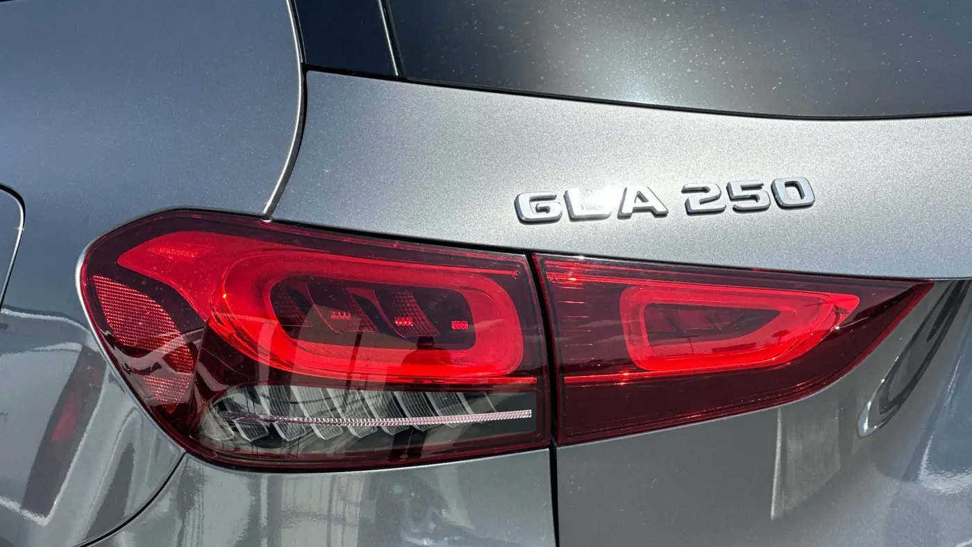 2021 Mercedes-Benz GLA GLA 250 4MATIC