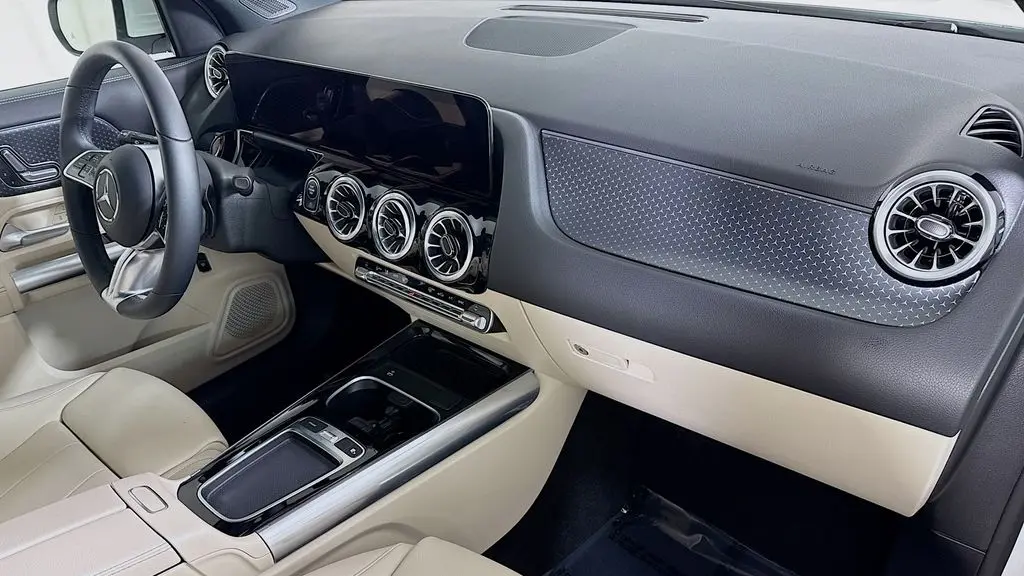2025 Mercedes-Benz GLA GLA 250 4MATIC
