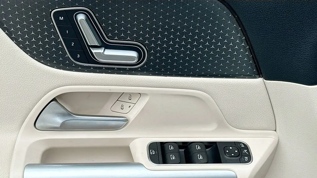 2025 Mercedes-Benz GLA GLA 250 4MATIC