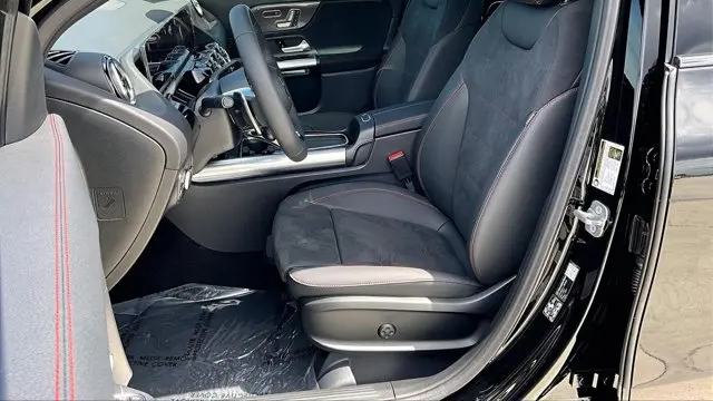 2026 Mercedes-Benz GLA AMG GLA 35