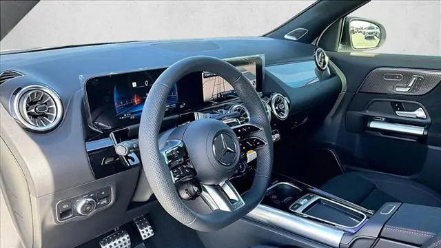 2026 Mercedes-Benz GLA AMG GLA 35