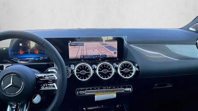 2026 Mercedes-Benz GLA AMG GLA 35
