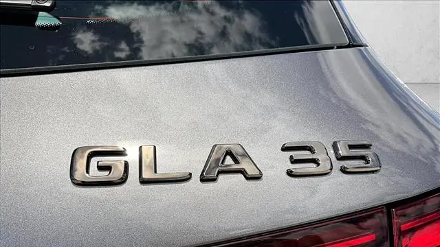 2026 Mercedes-Benz GLA AMG GLA 35