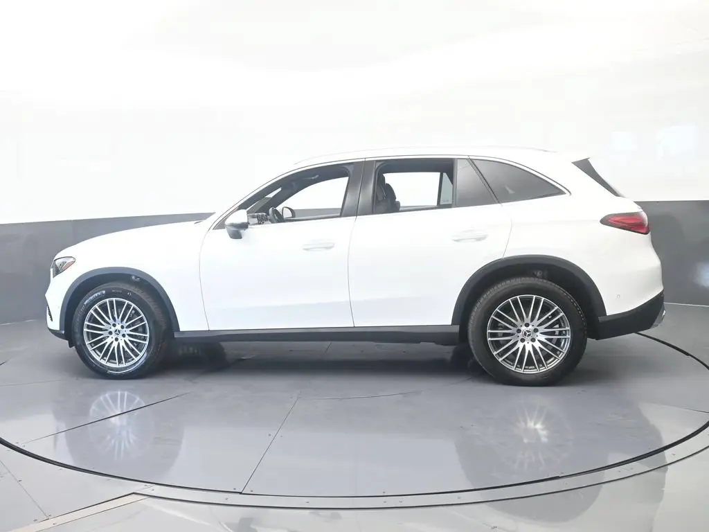 2026 Mercedes-Benz C-Class - $42,990