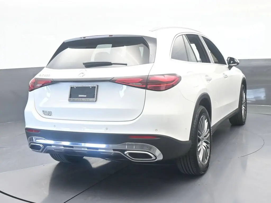 2026 Mercedes-Benz C-Class - $42,990