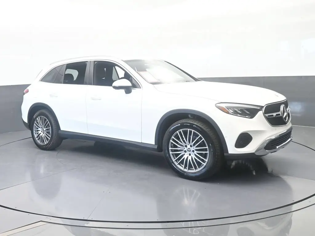 2026 Mercedes-Benz C-Class - $42,990