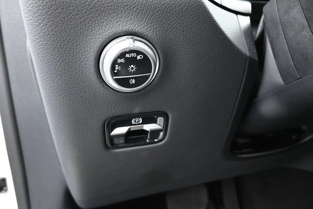 2026 Mercedes-Benz C-Class - $42,990