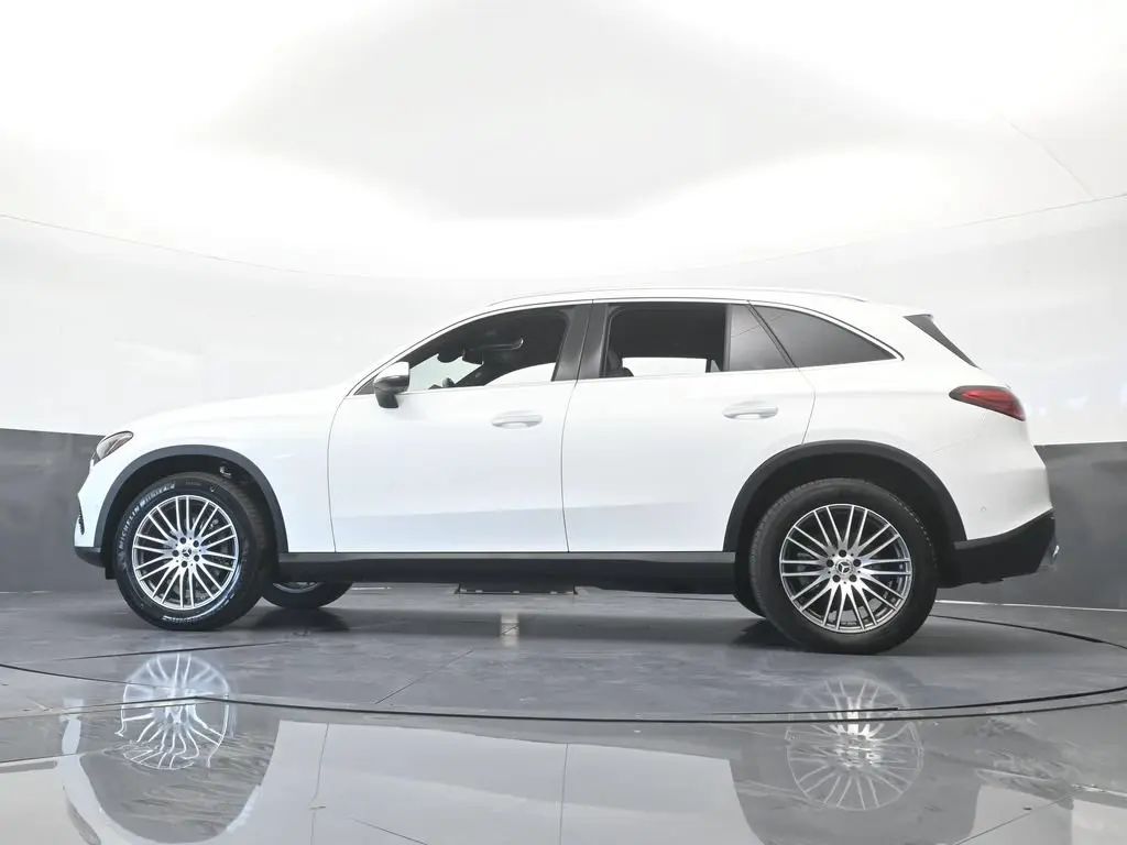 2026 Mercedes-Benz C-Class - $42,990