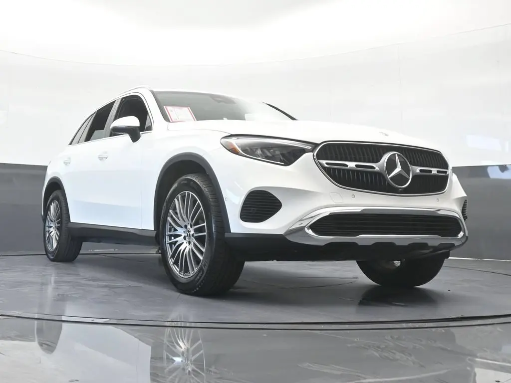 2026 Mercedes-Benz C-Class - $42,990