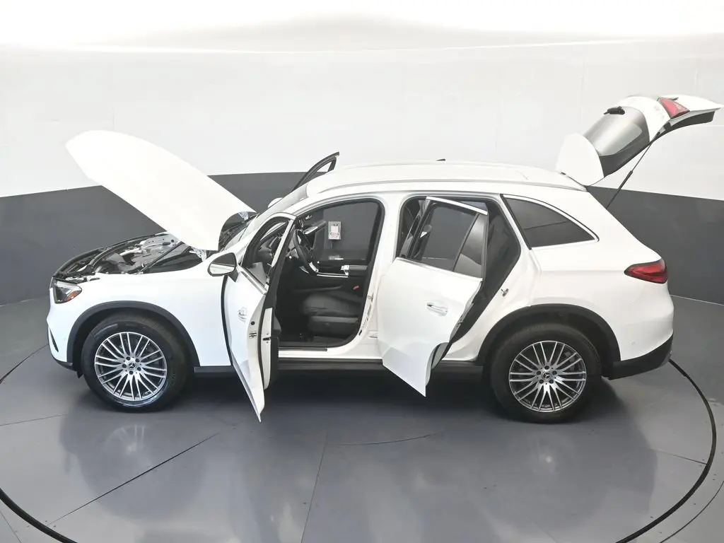 2026 Mercedes-Benz C-Class - $42,990