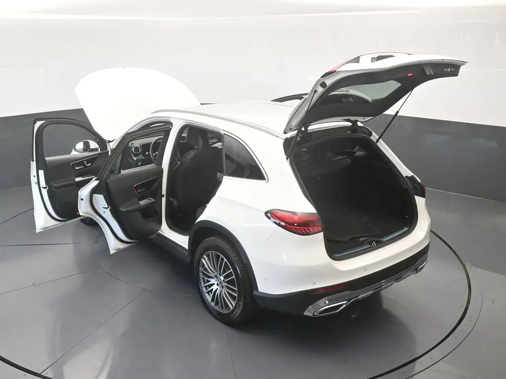 2026 Mercedes-Benz C-Class - $42,990