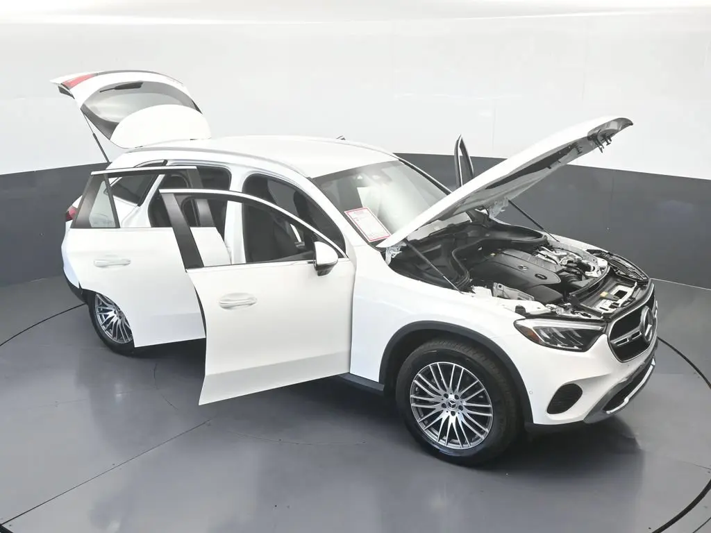 2026 Mercedes-Benz C-Class - $42,990