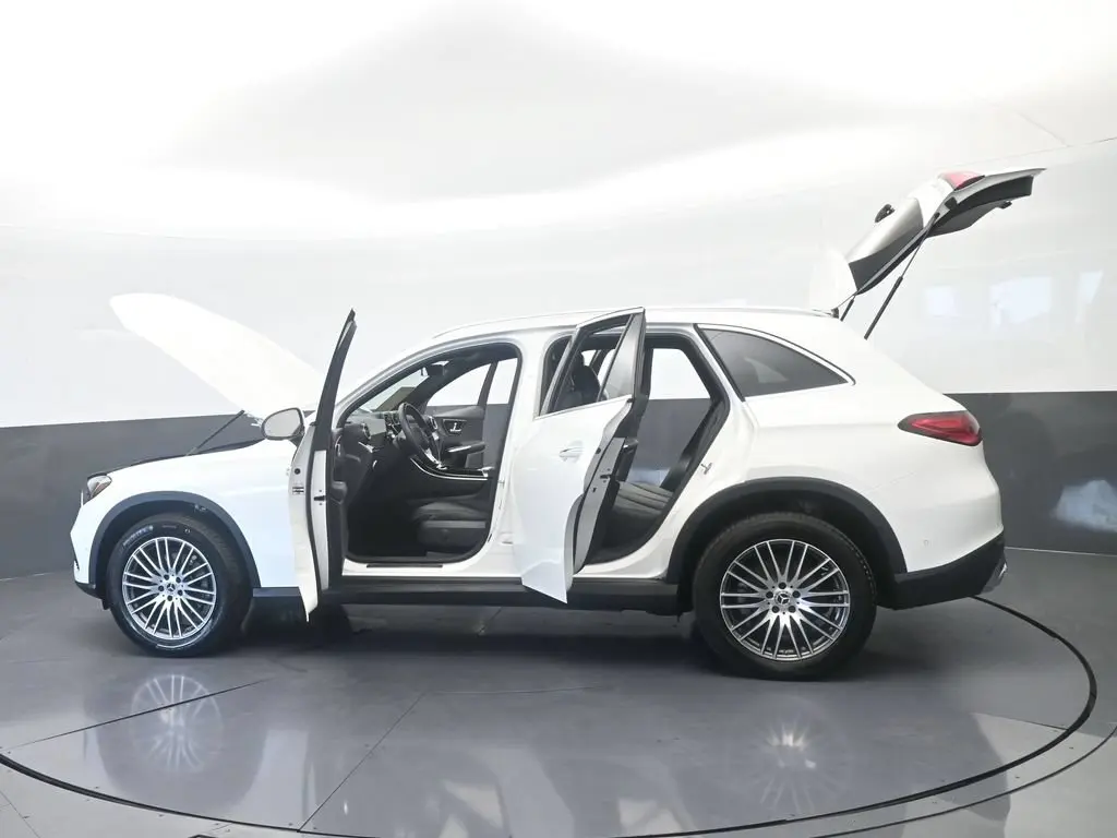2026 Mercedes-Benz C-Class - $42,990