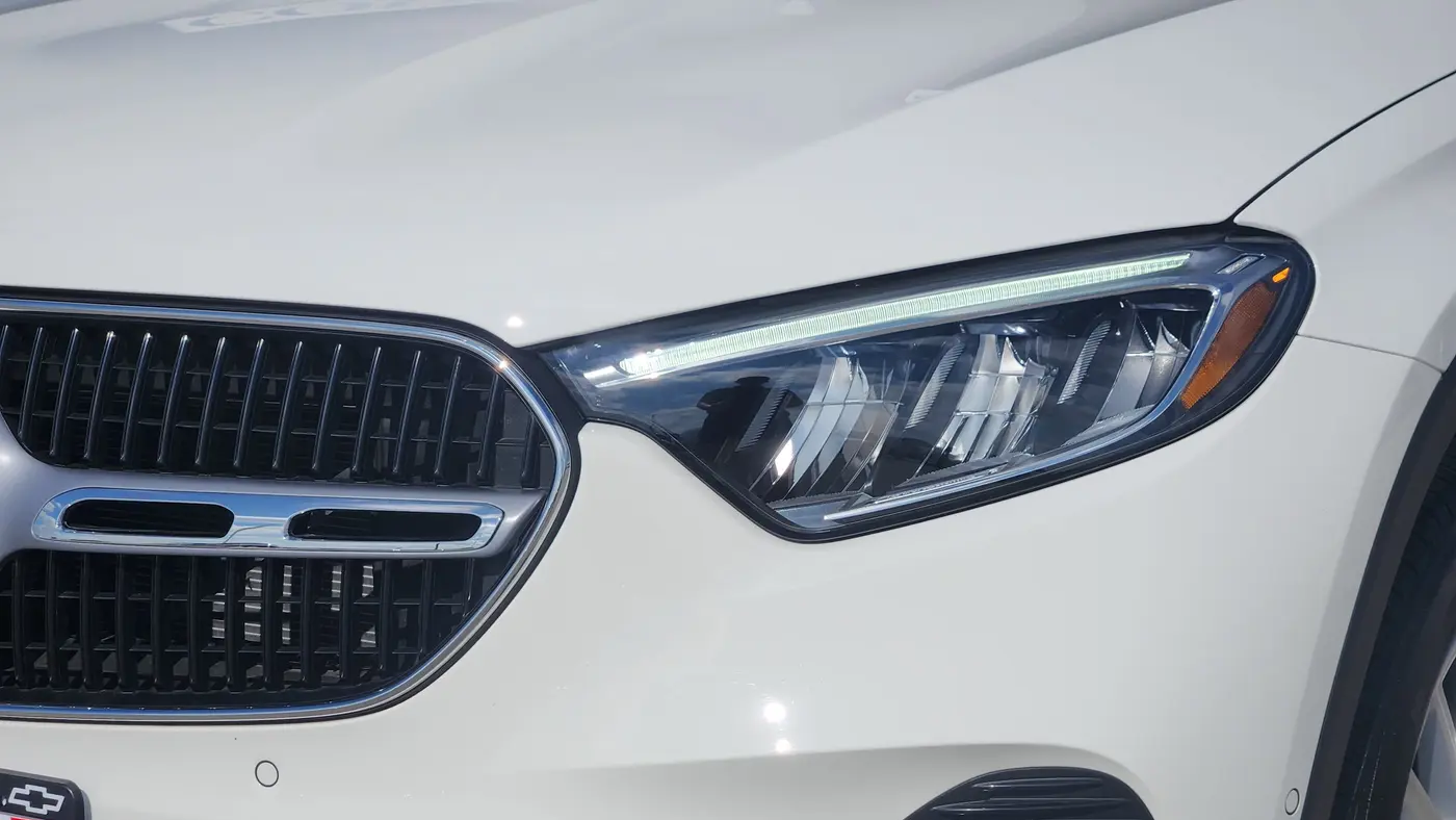 2025 Mercedes-Benz GLC GLC 300