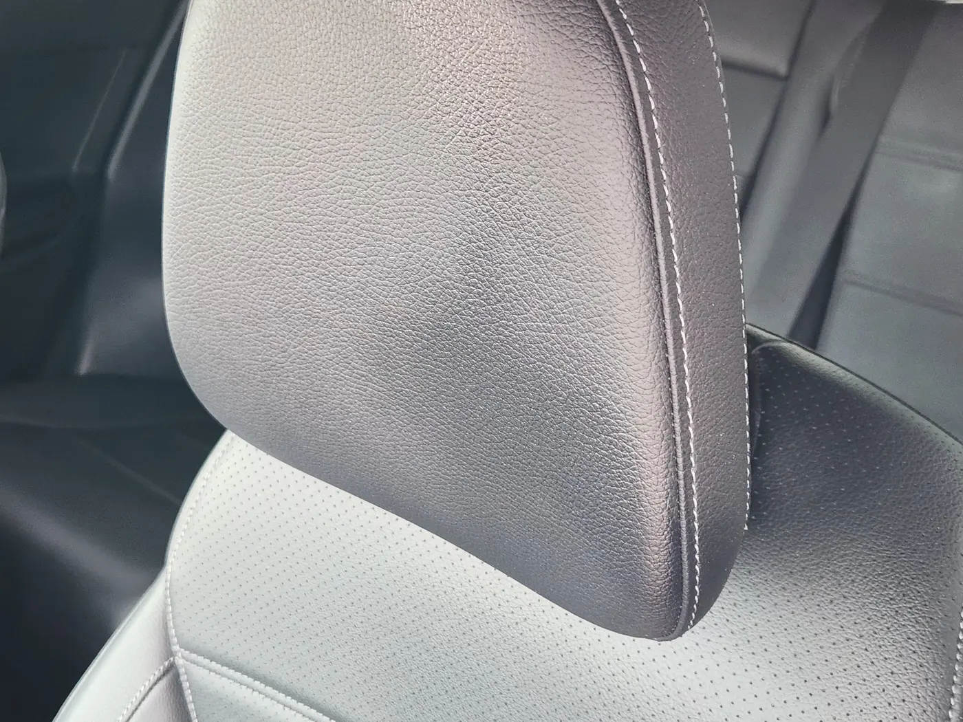 2025 Mercedes-Benz C-Class - $42,921