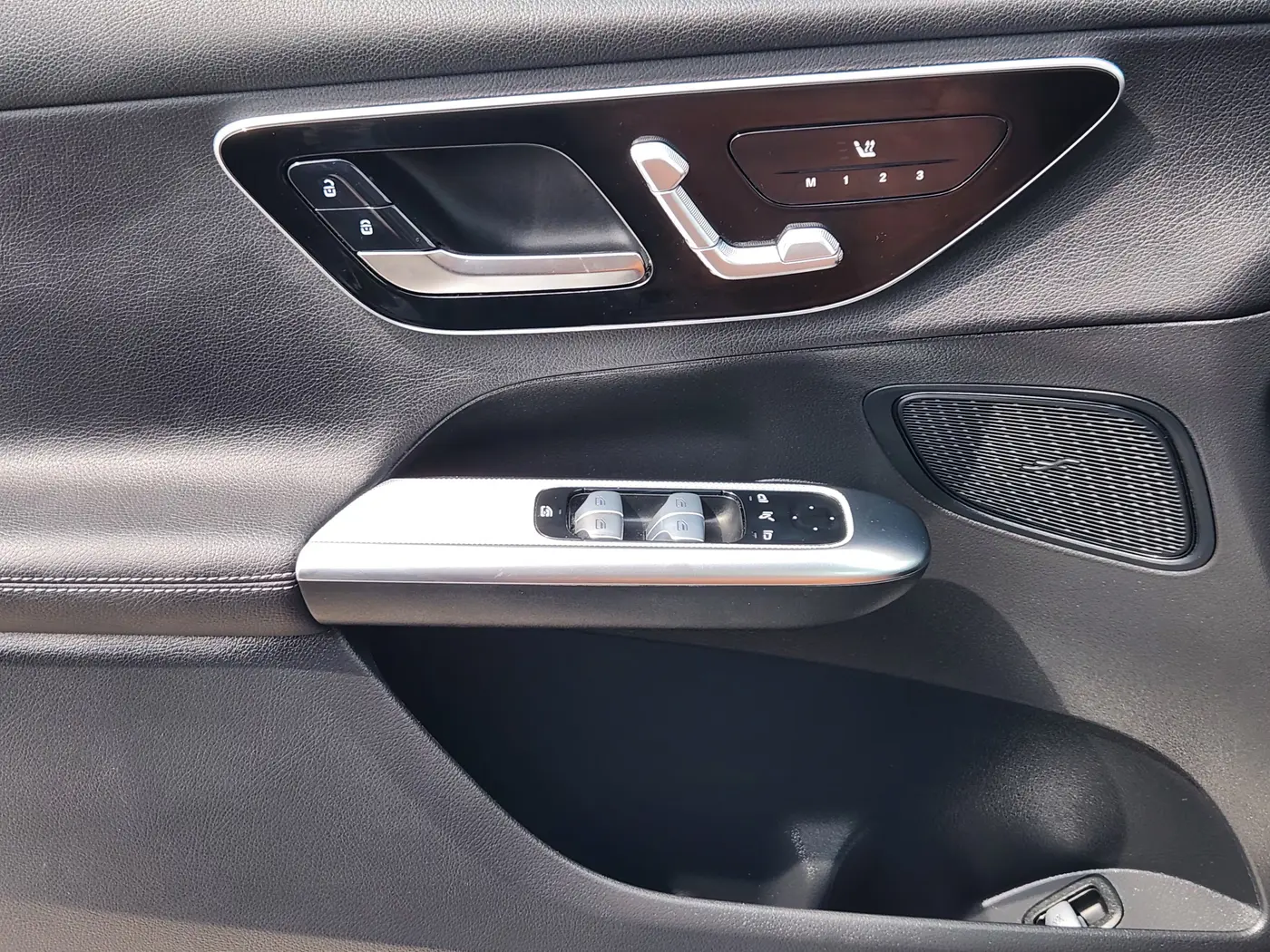 2025 Mercedes-Benz C-Class - $42,921