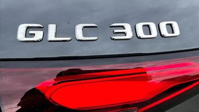 2026 Mercedes-Benz GLC GLC 300