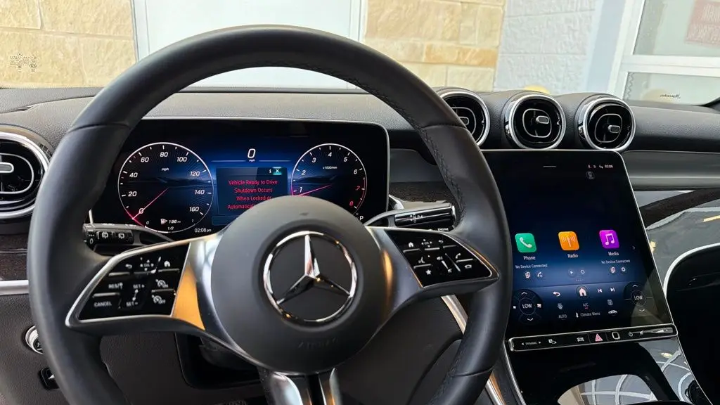 2025 Mercedes-Benz GLC GLC 300