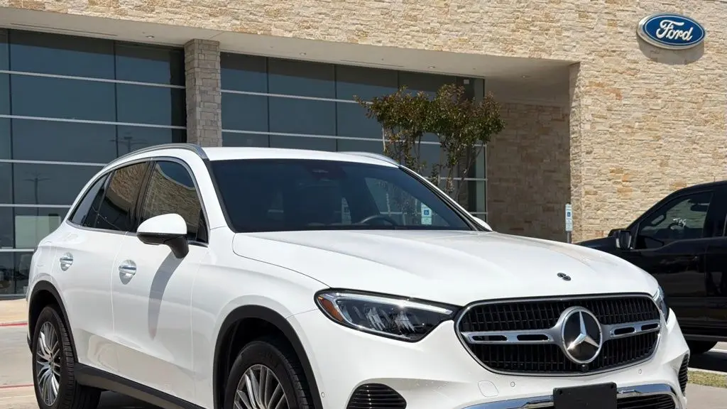 2025 Mercedes-Benz GLC GLC 300